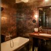 Bad im Classic Deluxe Zimmer im Thaulle Pure Ayurveda Resort - Ayurveda in Sri Lanka