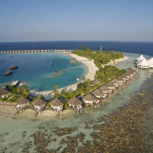 Safari Island Resort, Nord-Ari-Atoll, Malediven